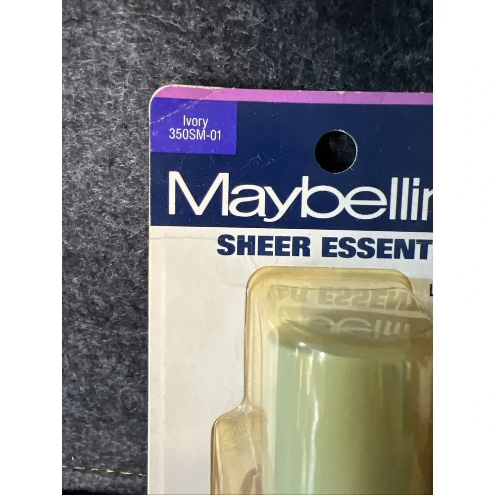 Maybelline Sheer Essentials Liquid Make-up Ivory 350SM-01‎